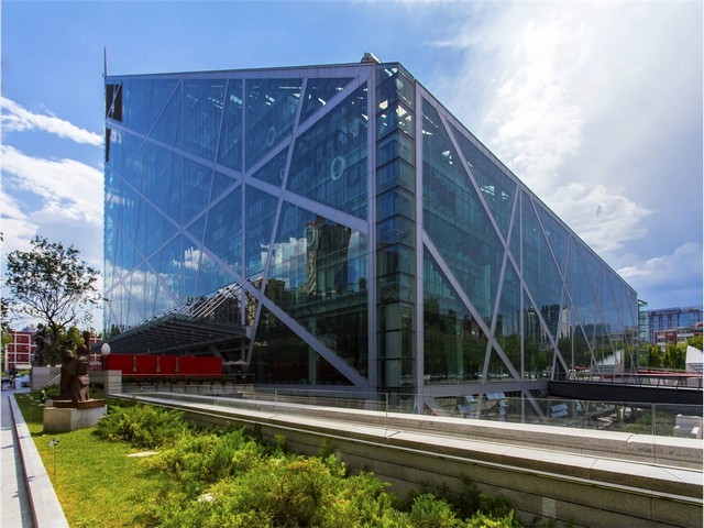 河南方盘模具厂